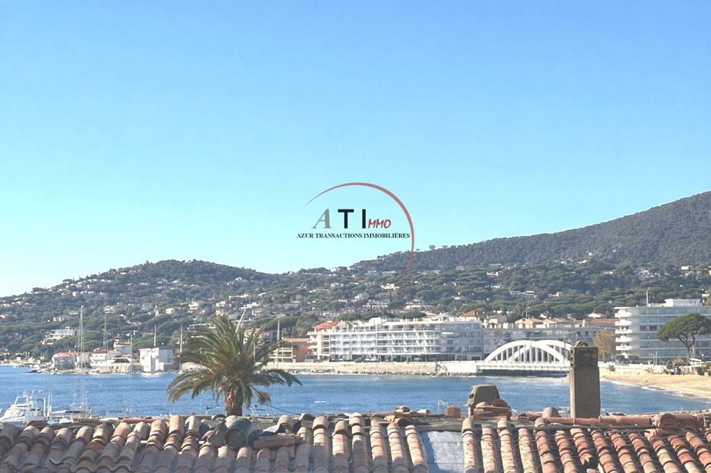 Appartement Duplex SAINTE MAXIME 1196000€ AZUR TRANSACTIONS IMMOBILIERES