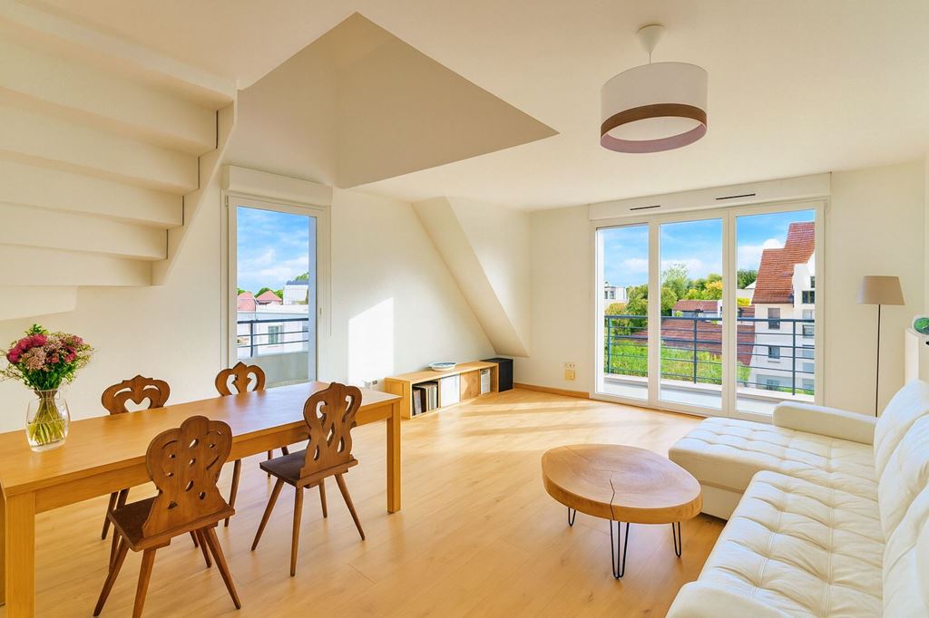 Appartement Duplex ERSTEIN 310000€ AZUR TRANSACTIONS IMMOBILIERES