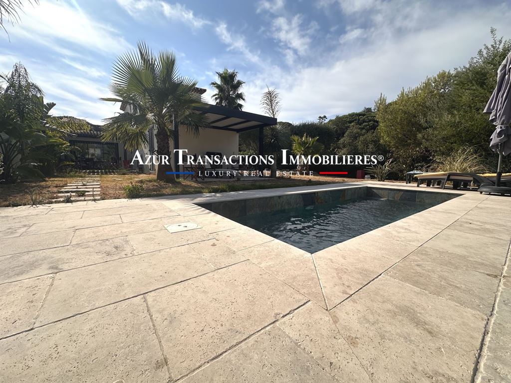 Villa SAINTE MAXIME 799000€ AZUR TRANSACTIONS IMMOBILIERES Villa SAINTE MAXIME 799000€ AZUR TRANSACTIONS IMMOBILIERES
