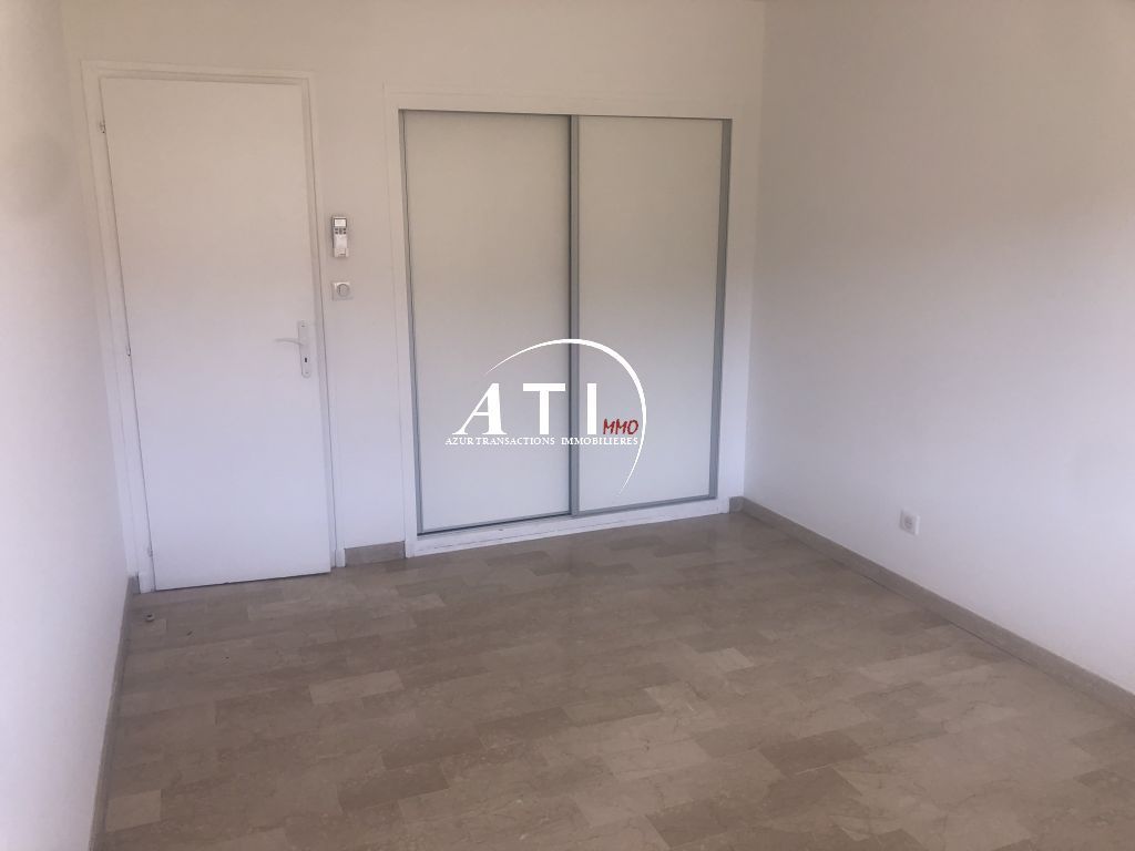 Appartement STE MAXIME (83120) AZUR TRANSACTIONS IMMOBILIERES