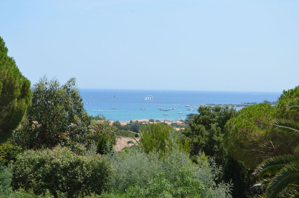 Villa STE MAXIME 1352000€ AZUR TRANSACTIONS IMMOBILIERES Villa STE MAXIME 1352000€ AZUR TRANSACTIONS IMMOBILIERES