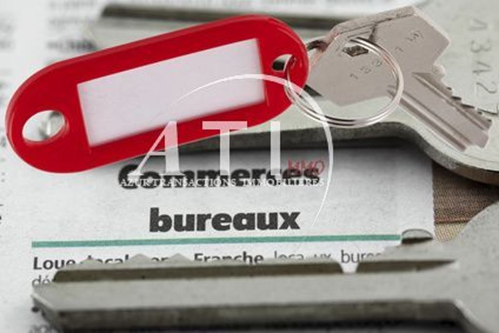 Appartement Fonds de commerce STE MAXIME 130000€ AZUR TRANSACTIONS IMMOBILIERES Appartement Fonds de commerce STE MAXIME 130000€ AZUR TRANSACTIONS IMMOBILIERES