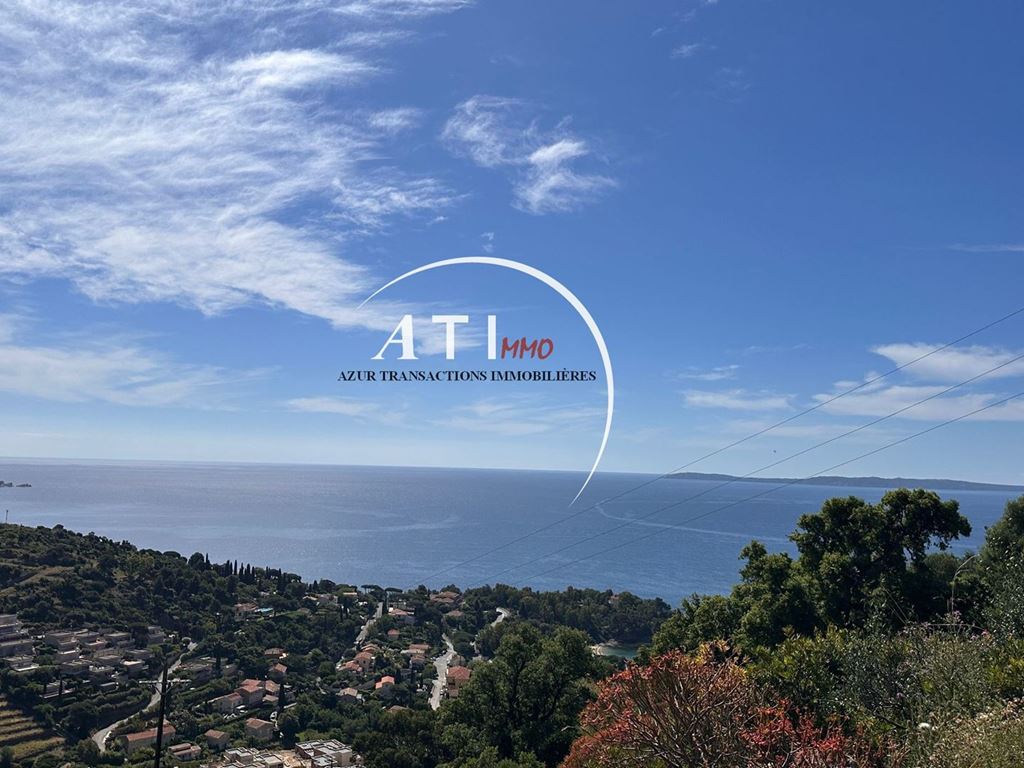 Appartement T2 LE LAVANDOU 399000€ AZUR TRANSACTIONS IMMOBILIERES Appartement T2 LE LAVANDOU 399000€ AZUR TRANSACTIONS IMMOBILIERES